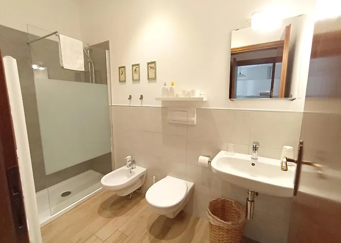 Casa Viaemilia * アレッサンドリア